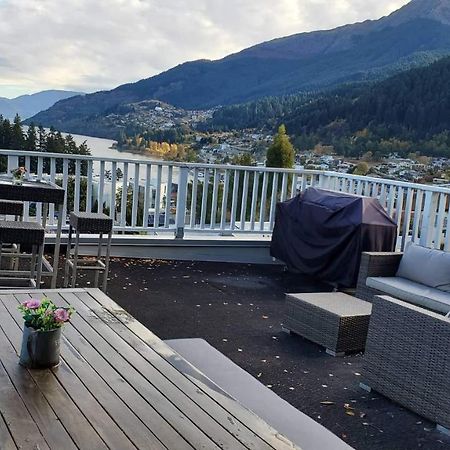 Central Lakeview Apartment With Amazing Rooftop 镇上湖景三室套房 Queenstown Buitenkant foto