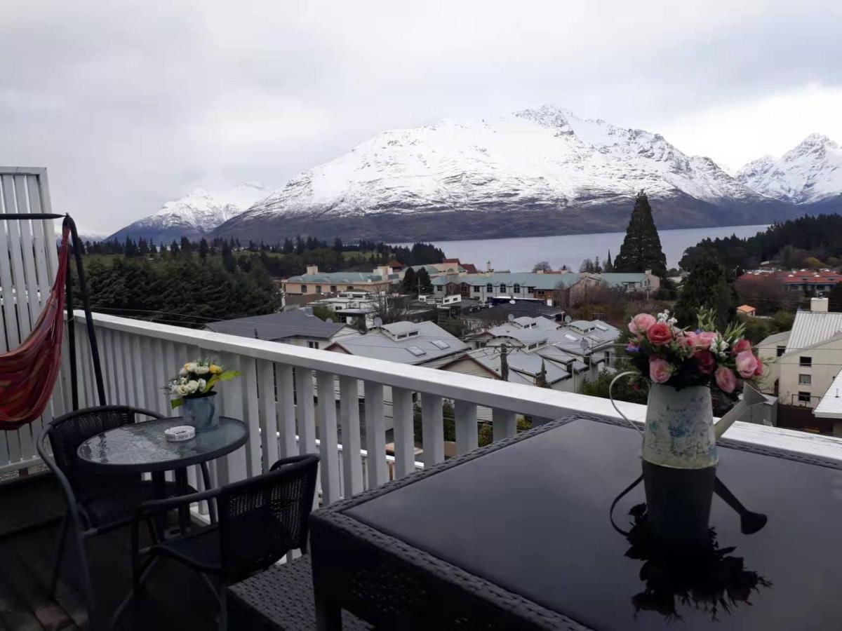 Central Lakeview Apartment With Amazing Rooftop 镇上湖景三室套房 Queenstown Kamer foto