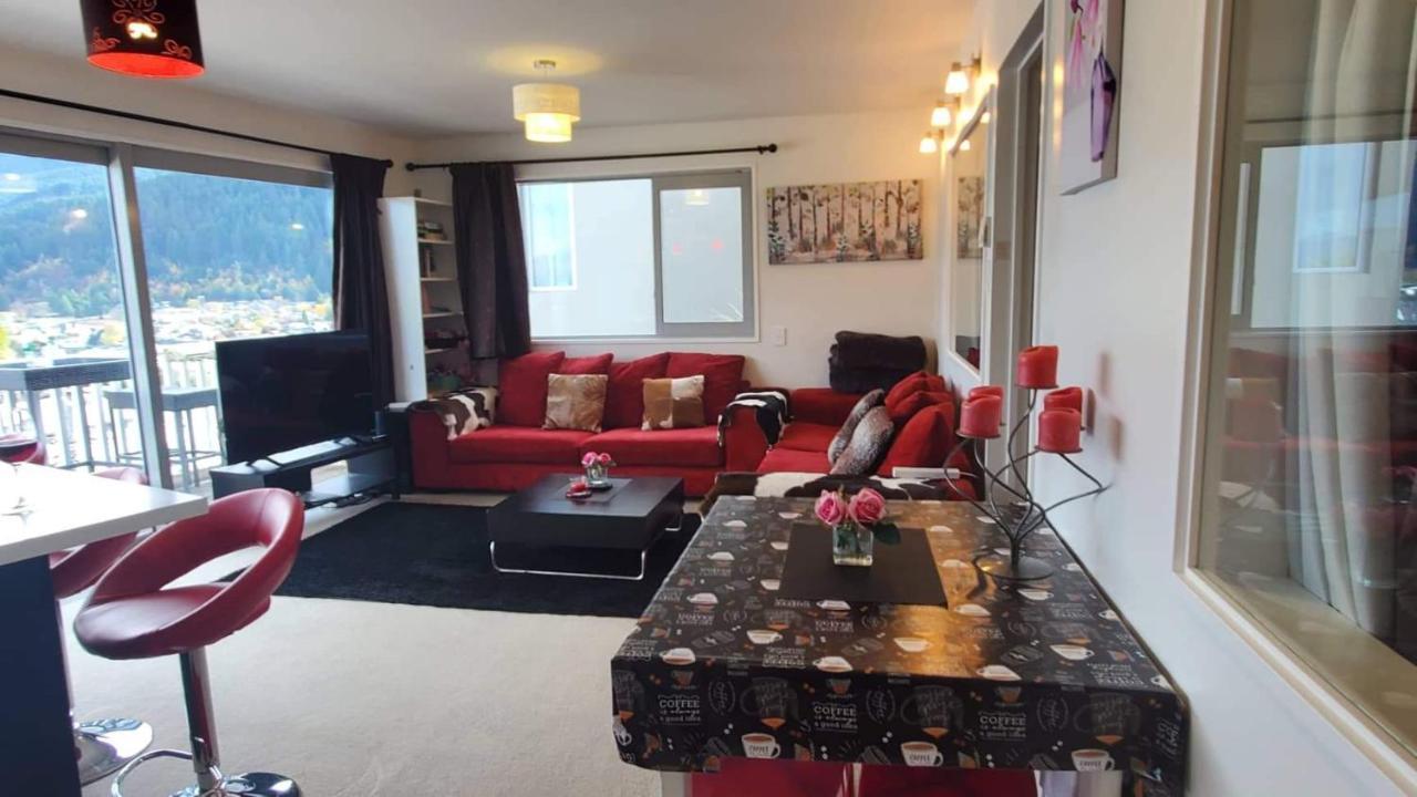 Central Lakeview Apartment With Amazing Rooftop 镇上湖景三室套房 Queenstown Buitenkant foto